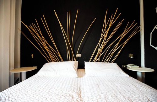Chatillon Hotel | Relaxing Retreat at Hotel Rendez Vous with Spa & Hot Tub
