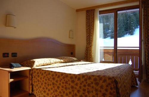 Santa Caterina Valfurva Hotel | Discover Hotel Residence 3 Signori - 4-Star Pet-Friendly Escape