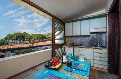 Villaggio Mandorli House | Discover Hotel Residence Cormoran: Relax by the Ocean