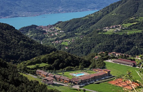 Tremosine House | Discover Hotel Residence La Pertica: Family-Friendly Oasis