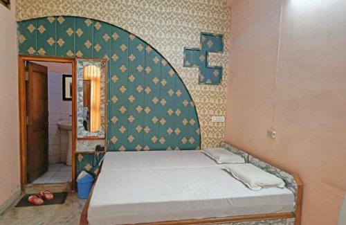 Aligarh House | Budget-Friendly Hotel Residency Inn in Aligarh with Breakfast