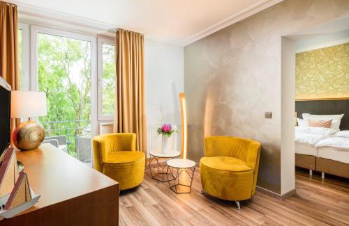 Kuehlungsborn Hotel | Relaxing Hotel Residenz Waldkrone Kühlungsborn with Oceanfront Spa