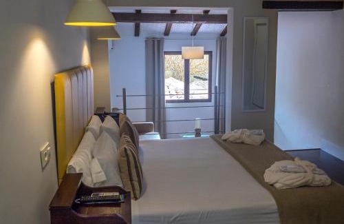Molinos de Papel Hotel | Experience Oceanfront Comfort at Hotel Resort Cueva del Fraile
