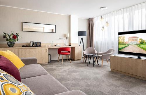 Jicin Hotel | Premier Amenities Await at Hotel reSTART Superior, 4-Star
