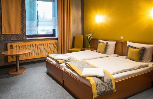 Niewiesze Hotel | Pet-Friendly Getaway at Hotel Restauracja Tawerna Gliwice