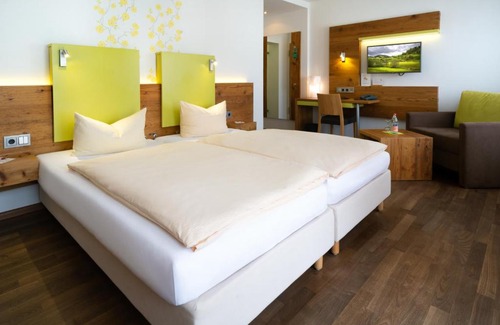 Lehen Hotel | Discover Oceanfront Comfort at Hotel-Restaurant Bierhäusle