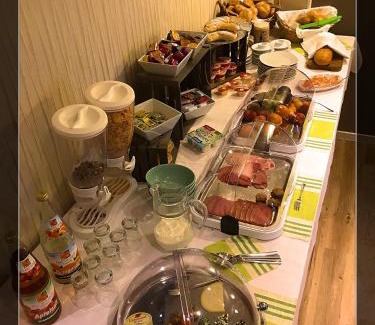 Neuhaus am Rennweg Hotel | Cozy Hotel Restaurant Oberland with Family-Friendly Dining