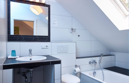Kaiserslautern Hotel | Cozy Hotel & Restaurant Burgschänke - Rated 9.2/10