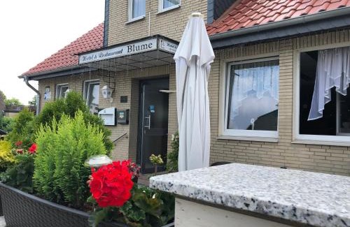 Wolfsburg Hotel | Guest Rated 9/10 at Hotel & Restaurant Blume - Pet Friendly
