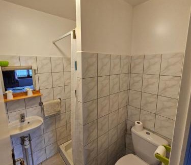 Robert-Espagne Hotel | Pet-Friendly Hotel Restaurant de la Gare with Great Reviews