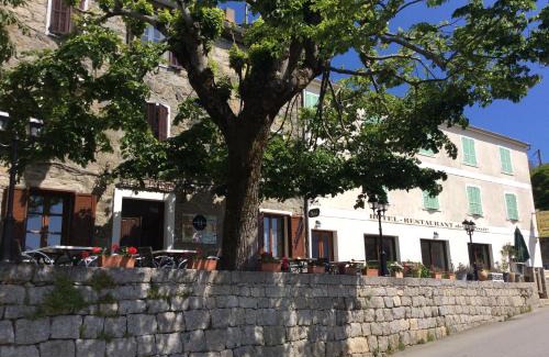Aullene Hotel | Oceanfront Retreat at Hotel Restaurant de la Poste