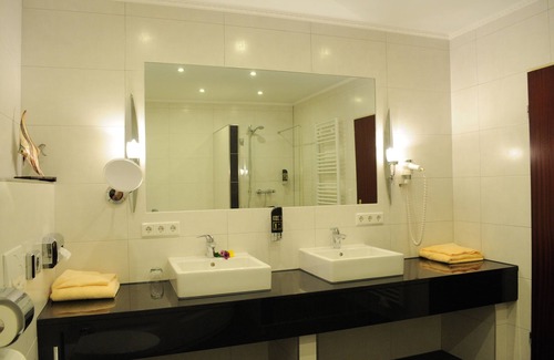 Haldern Hotel | Discover Hotel Restaurant Doppeladler: 9/10 Guest Rated Escape