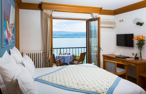 Yvoire Hotel | Exceptional Hotel Restaurant Du Port with Spa & Family Options
