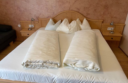 Kirchbach Hotel | Discover Hotel Restaurant Gasthof Michal: Guest Rated 9.6/10