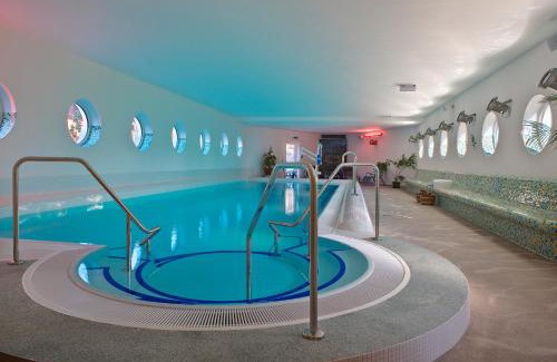 Koserow Hotel | Pet-Friendly Retreat at Hotel & Restaurant Hanse Kogge