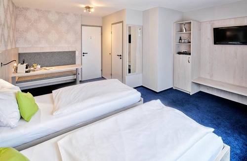 Gaertringen Hotel | Inviting Hotel-Restaurant Kerzenstüble with Family-Friendly Perks