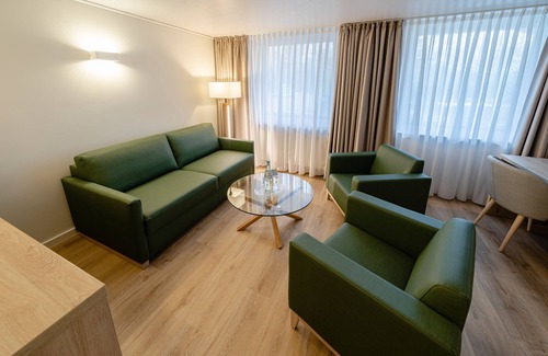 Zwillbrock Hotel | Remarkable Hotel Restaurant Kloppendiek: Rated 9.6/10
