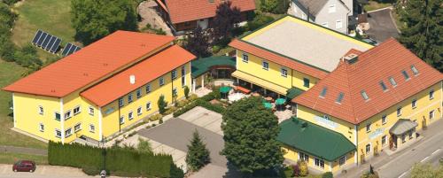 Wagna Hotel | Pet-Friendly Hotel Restaurant Neuhold with High Guest Ratings
