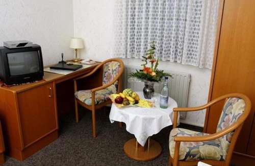 Grossalmerode House | Enjoy Family-Friendly Dining at Hotel Restaurant Pempel