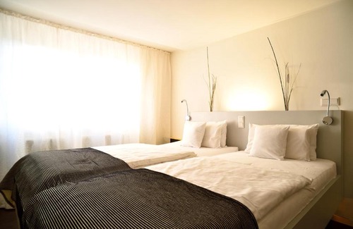 Gross Schneen Hotel | Comfortable Stay at Hotel-Restaurant Schillingshof