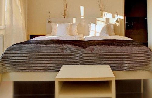 Gross Schneen Hotel | Comfortable Stay at Hotel-Restaurant Schillingshof