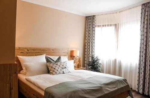 Boeblingen Hotel | Pet-Friendly Hotel & Restaurant Zum Reussenstein: Rated 8.9