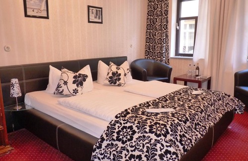 Freyburg Hotel | Relax at Hotel Restaurant Zur Traube with Spa and Dining
