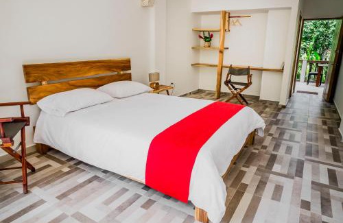 Turbaco Hotel | Cozy Hotel Restaurante Selva Negra with Pool & Breakfast