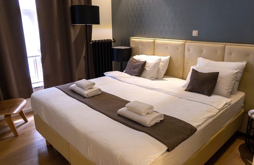 Saint-Josse-ten-Noode Hotel | Cozy Hotel Retro: Family-Friendly with Breakfast Included