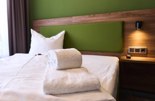 Bad Kissingen Hotel | Discover Comfort at Hotel Rhönkitz with Prime Amenities