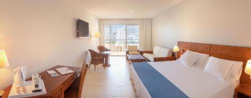 Calpe Hotel | Oceanfront Bliss at Hotel RH Ifach - 4-Star Retreat
