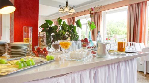 Bad Breisig Hotel | Discover Hotel Rhein-Residenz: Pet-Friendly & Family Welcome