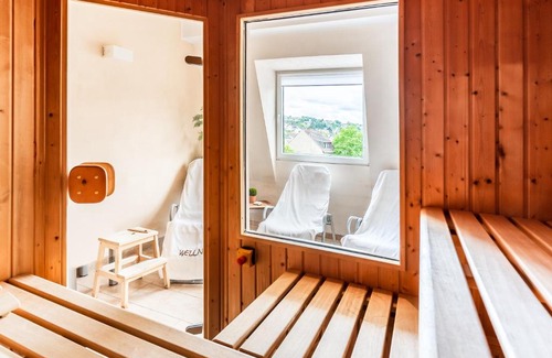 Bad Breisig Hotel | Discover Hotel Rhein-Residenz: Pet-Friendly & Family Welcome