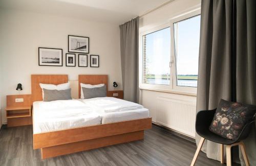 Emmerich Hotel | Discover Hotel Rheinpromenade8: Pet-Friendly and Family Fun