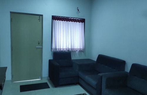 Tiruchirappalli Hotel | Discover Hotel Rhythm Grand Suite with Family-Friendly Amenities
