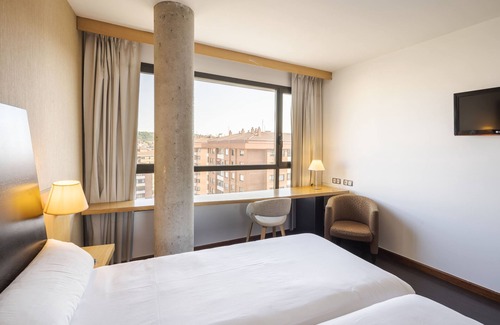 Burgos Hotel | Discover Hotel Rice Bulevar: Spa, Restaurant & Family-Friendly