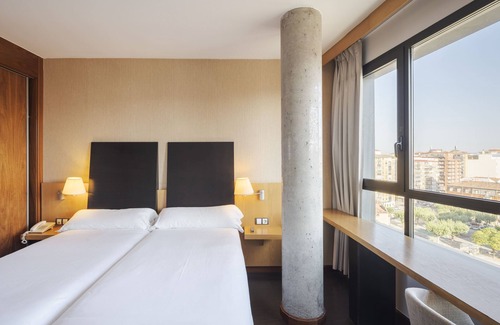 Burgos Hotel | Discover Hotel Rice Bulevar: Spa, Restaurant & Family-Friendly