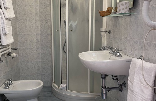 Vallombrosa Hotel | Discover Comfort at Hotel Rifugio la Foresta