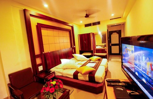 Jabalpur Hotel | Budget-Friendly Hotel Rishi Regency with Family Amenities