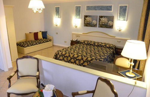 Marina di Maratea Hotel | Relaxing Retreat at Hotel Ristorante Borgo La Tana