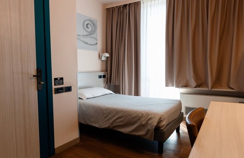 Langhe and Roero Hotel | Eco-Friendly Hotel Ristorante I Castelli with Breakfast & More