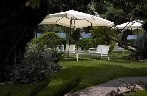 Amorosi Hotel | Discover Comfort at Hotel Ristorante La Piana