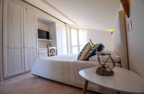 Castellabate Historic Centre Hotel | Discover Hotel Ristorante Madonna Della Scala: Family-Friendly Stay