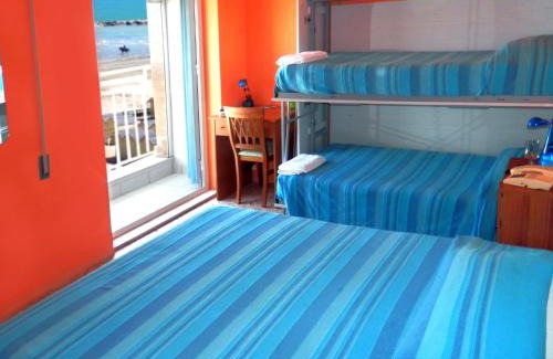 Pesaro Hotel | Relax at Hotel Ristorante Miramare with Oceanfront Views
