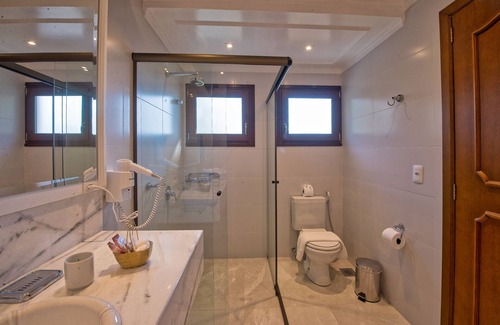 Planalto Hotel | Discover Hotel Ritta Höppner: 4-Star Retreat with Pool & Spa