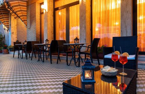 Santa Maria in Stelle Hotel | Discover Hotel Rivamare: Pet-Friendly & Family-Oriented Stay