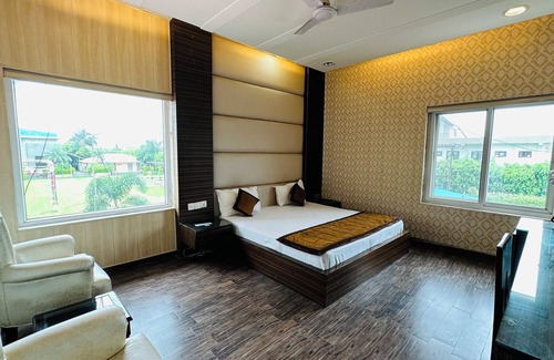 Haldwani Hotel | Discover Comfort at Hotel Riya Palace with Family-Friendly Amenities