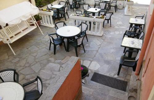 Finale Pia Hotel | Comfortable Stay at Hotel Riz with Family-Friendly Amenities