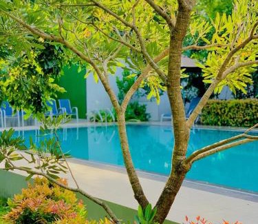 Ipalogama Hotel | Discover Hotel Ro Kalawewa: Oceanfront Bliss Awaits