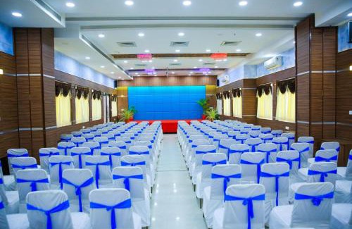 Tiruchirappalli Hotel | Discover Comfort at Hotel Rock Fort View with Family Amenities